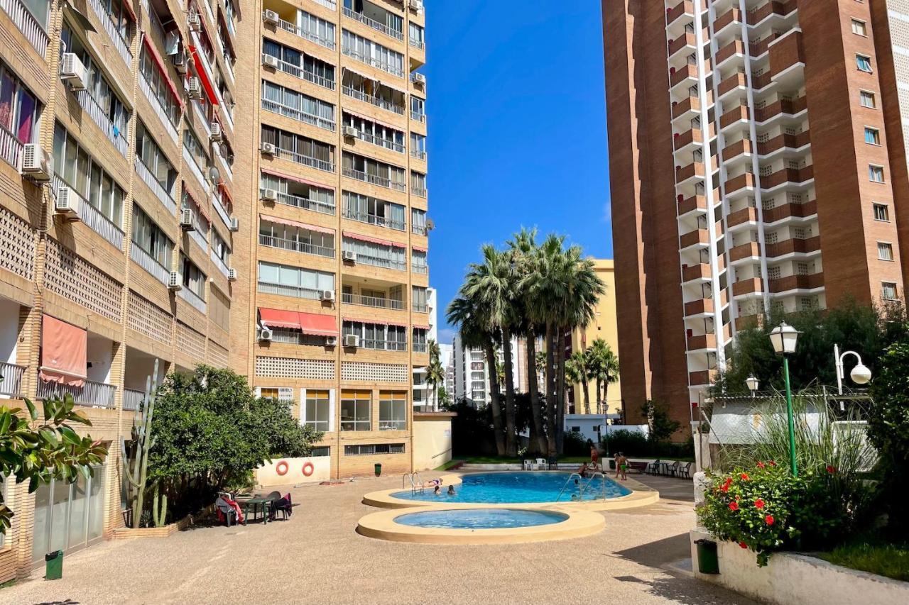 Apartamento Karola Planta 15 Apartman Benidorm Kültér fotó